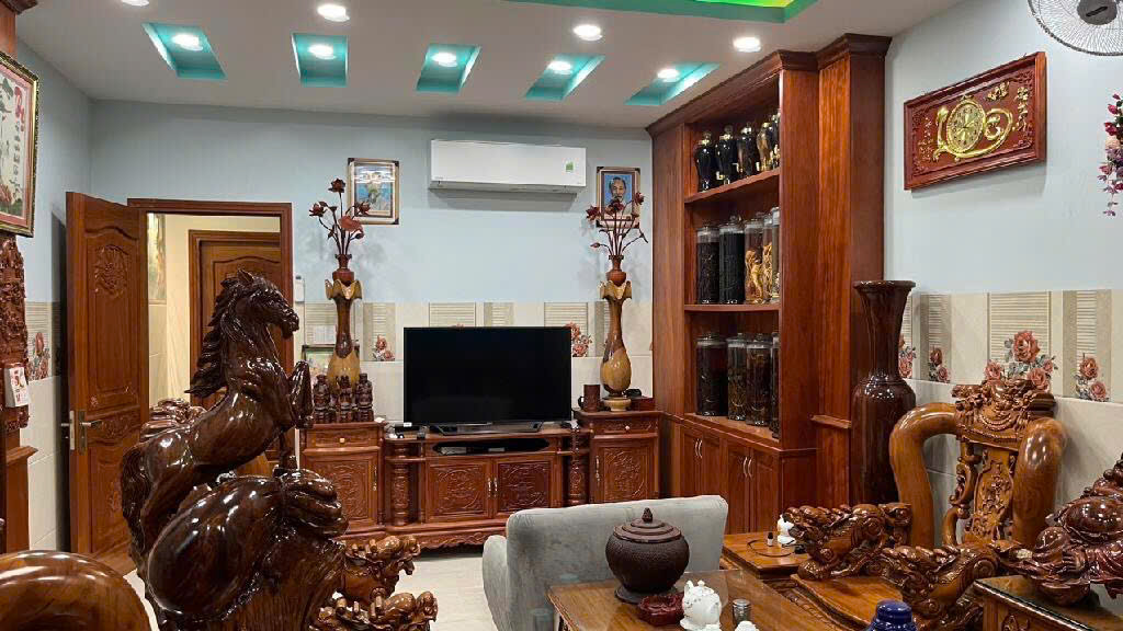 Mặt tiền KD Gò Dưa ngay Vành Đai 2, Nhà 4 tầng, gần 150m2, giá 13,5 tỷ - Ảnh 1