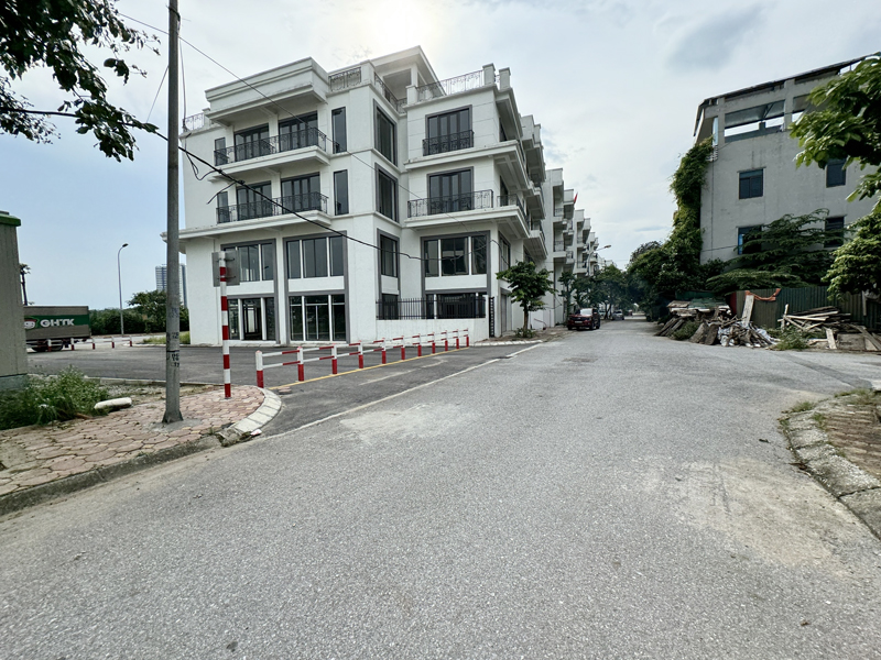 Bán 104,8m2 căn góc Shophouse Metropolitan - Trâu Quỳ. Vị trí trung tâm, vùng lõi Gia Lâm - Ảnh chính