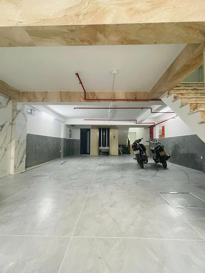 MẶT PHỐ VƯƠNG THỪA VŨ, LÔ GÓC, 8 TẦNG THANG MÁY _DT 80M2, 8TẦNG, MT 6M, 40TỶ - Ảnh chính