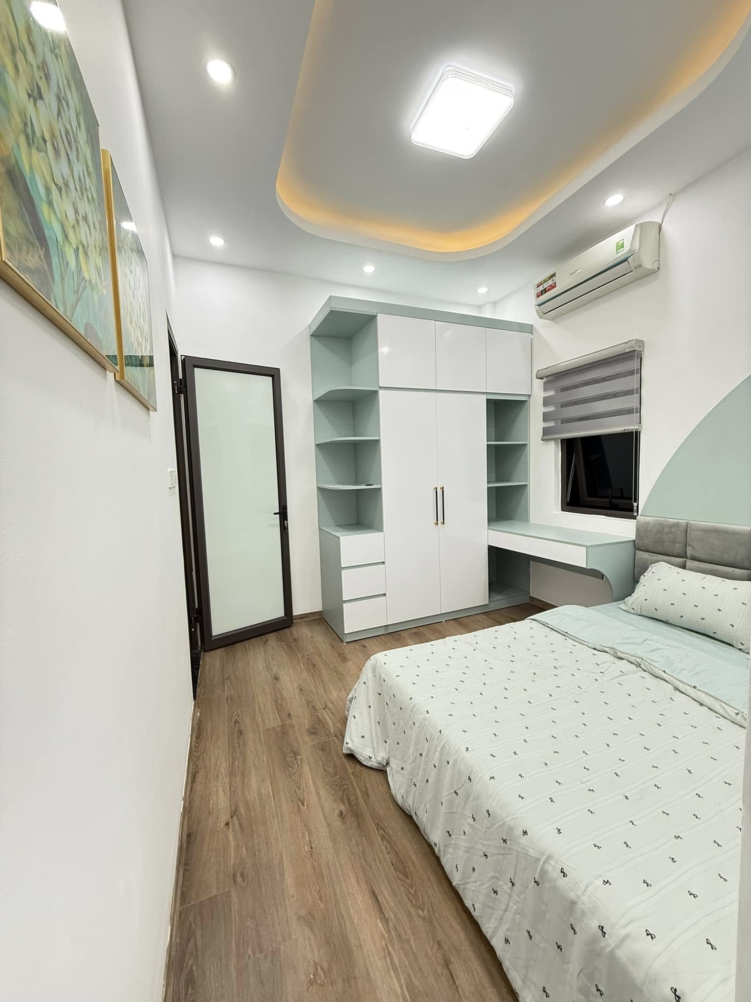 Cực hiếm! Lô góc Bùi Xương Trạch, Thanh Xuân, 35m2  x  5T , ô tô đỗ cửa , 30m ra mặt phố , 6 tỷ . - Ảnh 2