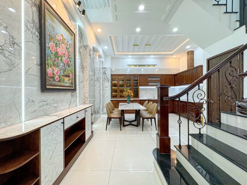 C118 🔥 BÁN NHÀ VỊ TRÍ VIP NGUYỄN THỊ THẬP - QUẬN 7 - HƠN 11 TỶ 🔥 - Ảnh 3