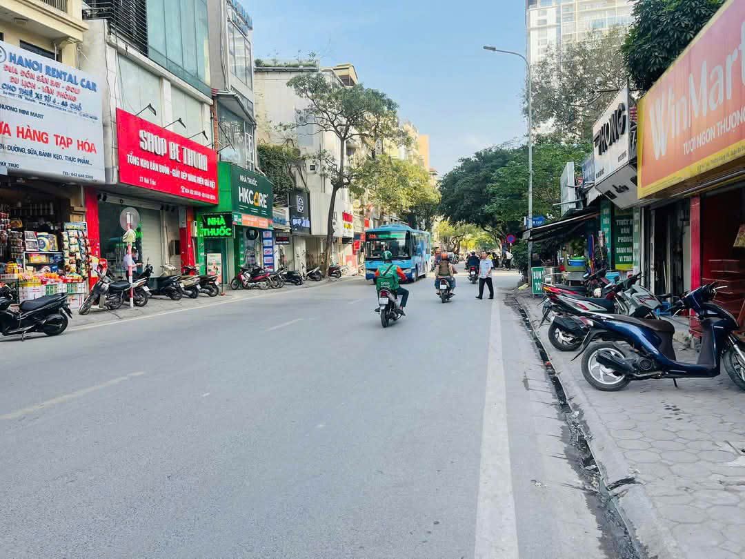 Bán Nhà Mặt Phố Núi Trúc. Ba Đình. Ô Tô. Vỉa Hè. DT 25m2. MT 4,1m. 4 Tầng. Giá 9,56 Tỷ. - Ảnh 2