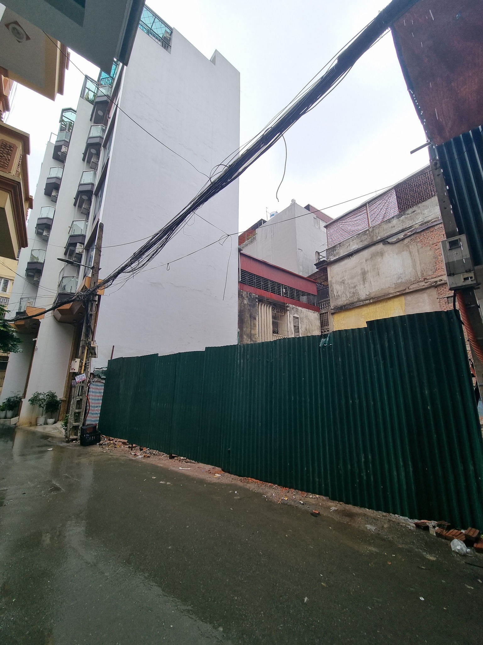Bán Đất Phố Tôn Đức Thắng, 70m², Mặt Tiền 4.8m – Vị Trí Vàng Kinh Doanh – Chỉ 20.9 Tỷ - Ảnh chính