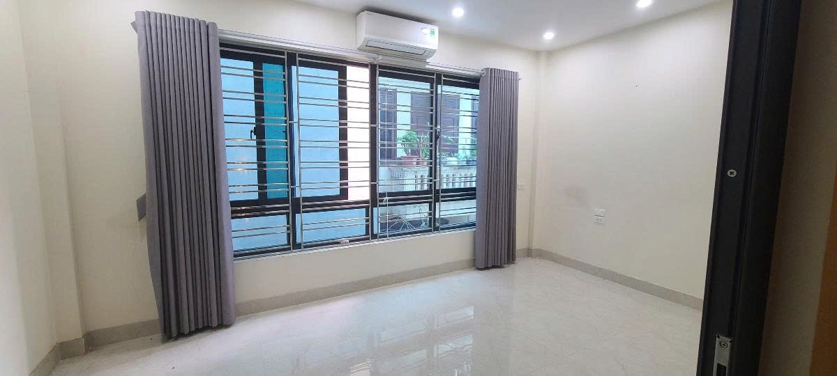 PHÂN LÔ QUÂN ĐỘI PHỐ LÊ TRỌNG TẤN - Ô TÔ QUA NHÀ - DT 50M2 X 3 TẦNG - GIÁ  12.8 TỶ - Ảnh 1