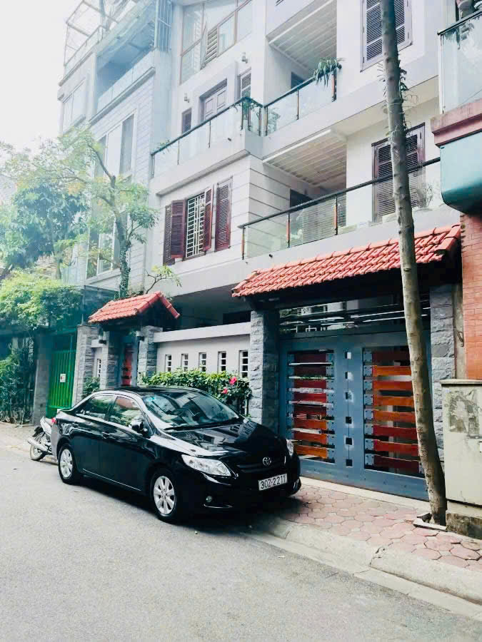 BÁN NHÀ TRẦN QUỐC HOÀN, CẦU GIẤY, PHÂN LÔ, Ô TÔ TRÁNH, 13 TỶ 900 - Ảnh 2
