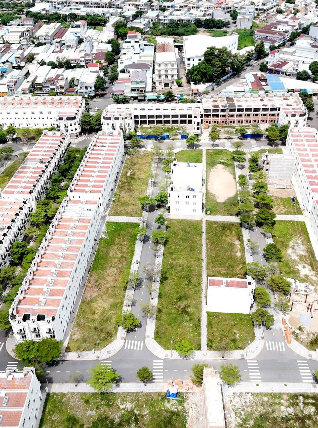 Bán đất ngay chợ Thông Dụng, đường 12m, hạ tầng đẹp, sổ hồng riêng, ngay cạnh công viên - Ảnh chính