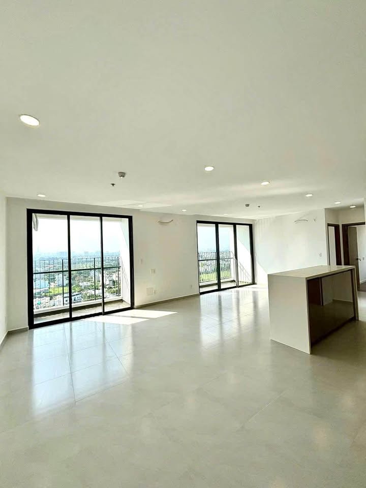 Căn hộ Quận 9 mặt tiền Vành đai 3 - Đã có sổ hồng - Ảnh 2