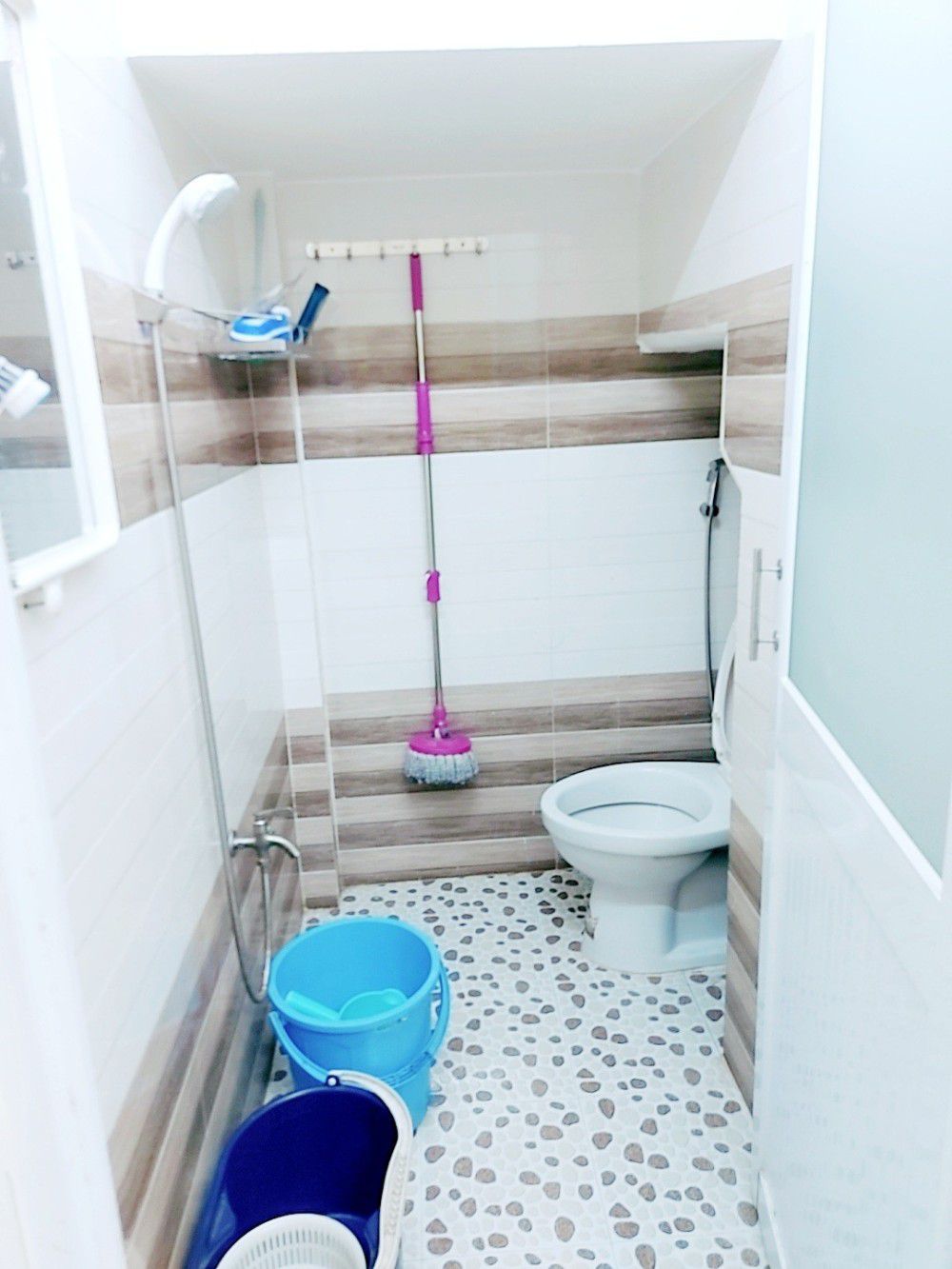 NHÀ  ĐẸP 3 TẦNG BTCT ÂU CƠ P10 TÂN BÌNH, 32M2, HẺM BA GÁC TỚI NHÀ, CÁCH HẺM XE TẢI 20M, SỔ VUÔNG NỞ - Ảnh 4
