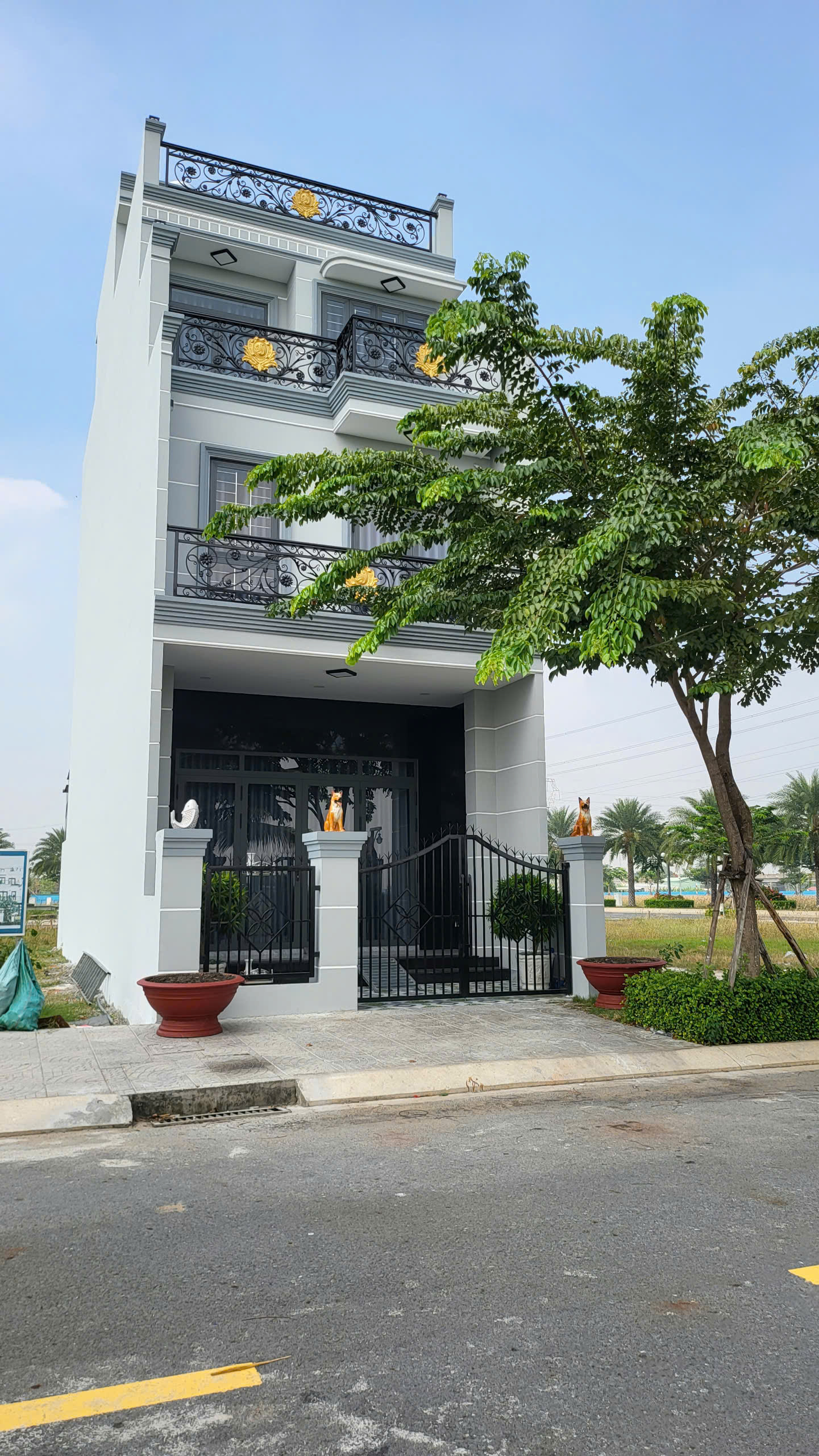 5 suất nội bộ King Hill Bến Lức, giá 2,050  tỷ, CK 12% tháng 4/2025, Sổ đỏ sang tên ngay. CĐT - Ảnh 3