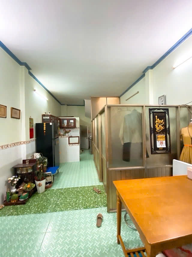 Bán gấp nhà quận Tân bình: 6.5 tỷ -Ni Sư Hùynh Liên- Nhà một trệt một lầu, 2 Phòng ngủ, 2 Wc - LH: - Ảnh 1