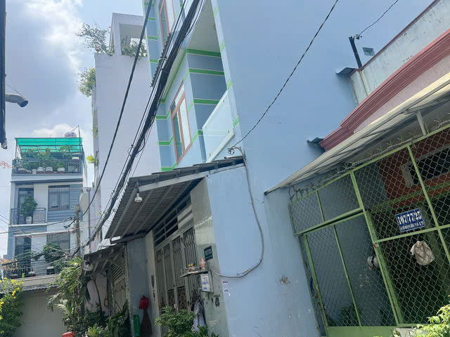 Bán gấp nhà quận Tân bình: 6.5 tỷ -Ni Sư Hùynh Liên- Nhà một trệt một lầu, 2 Phòng ngủ, 2 Wc - LH: - Ảnh 4