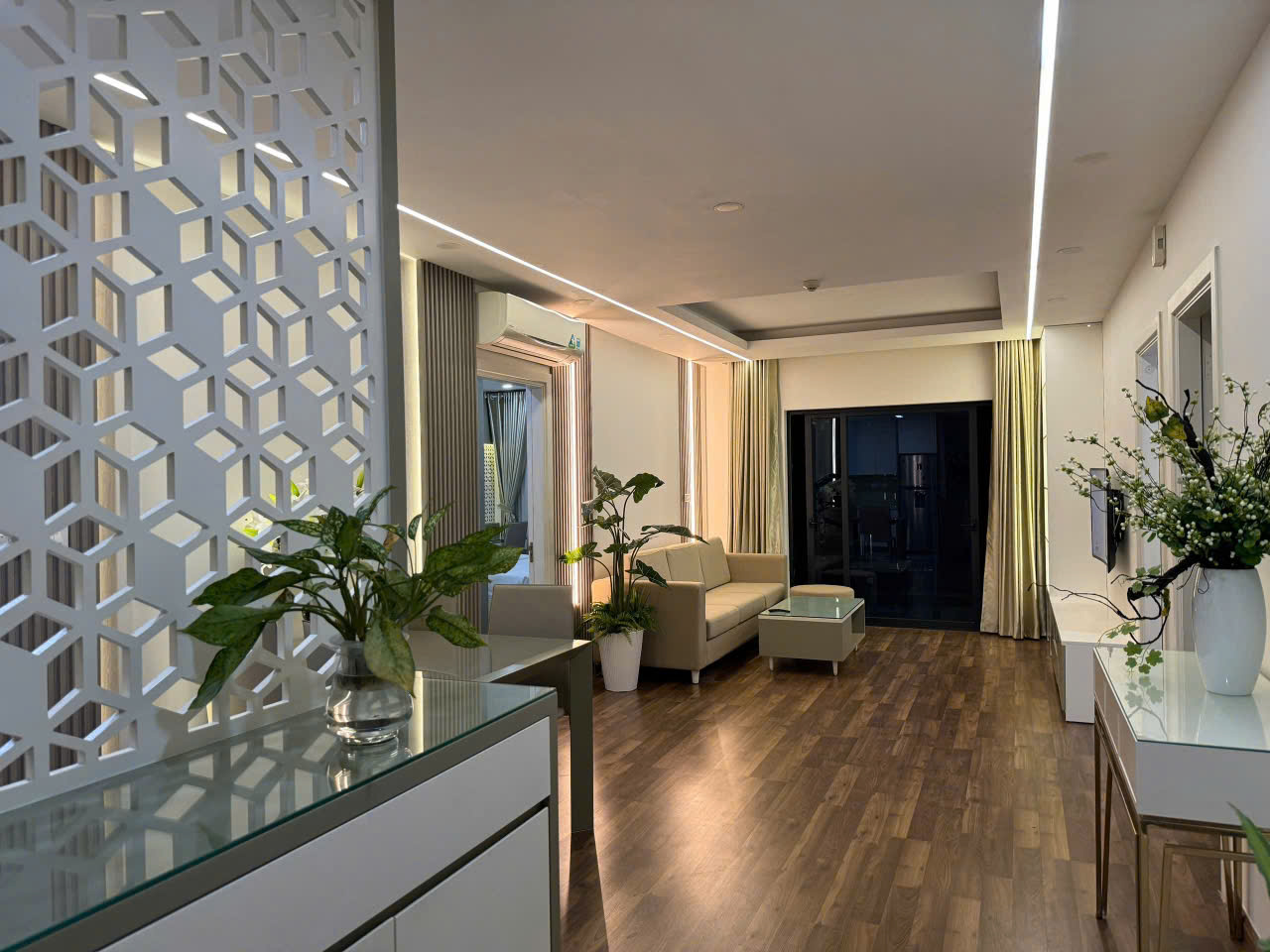 Bán chung cư KĐT Goldmark City 136 Hồ Tùng Mậu. DT 111m- 3 ngủ. LH: 0964769634 - Ảnh 1