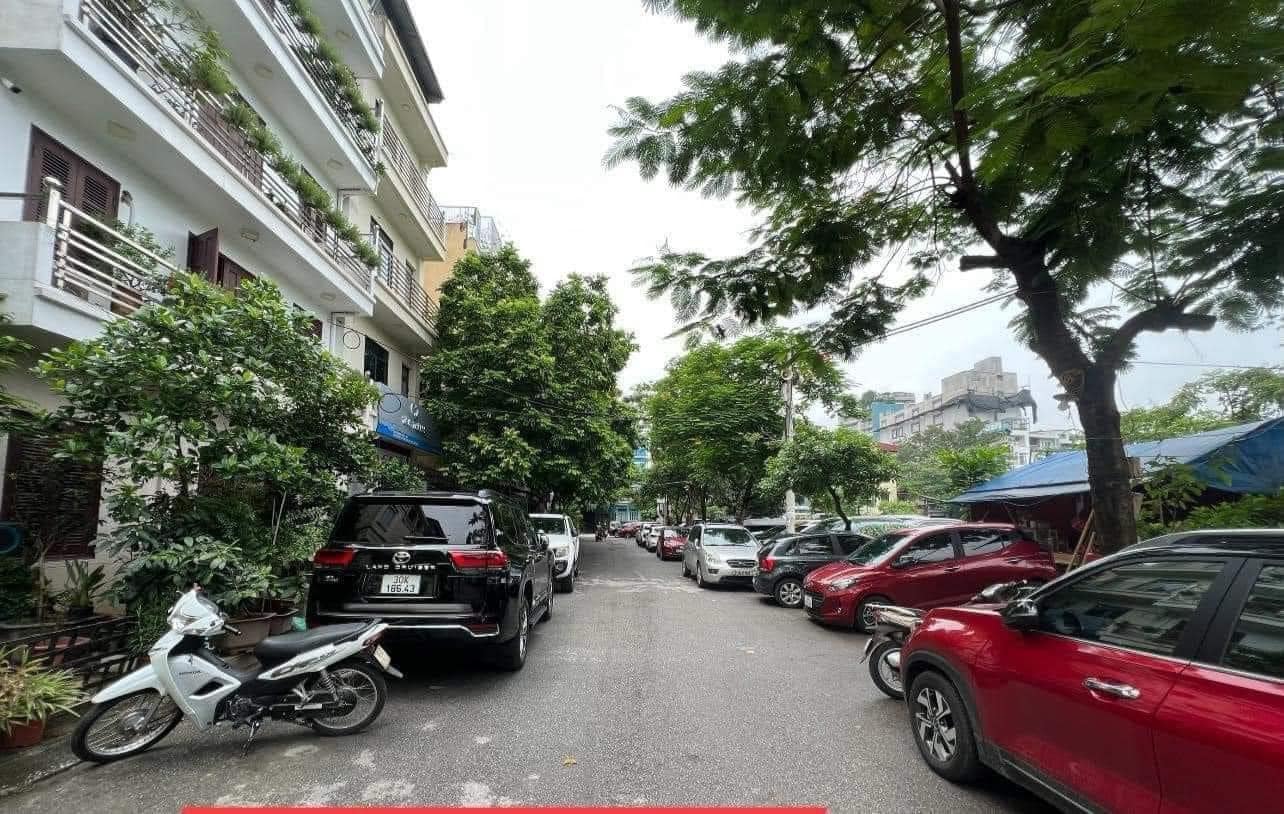Hồ Đầm Tròn - 69m mặt tiền 4.4m vuông đẹp - ngõ rộng gần ô tô chỉ 13.2 tỷ - Ảnh 1