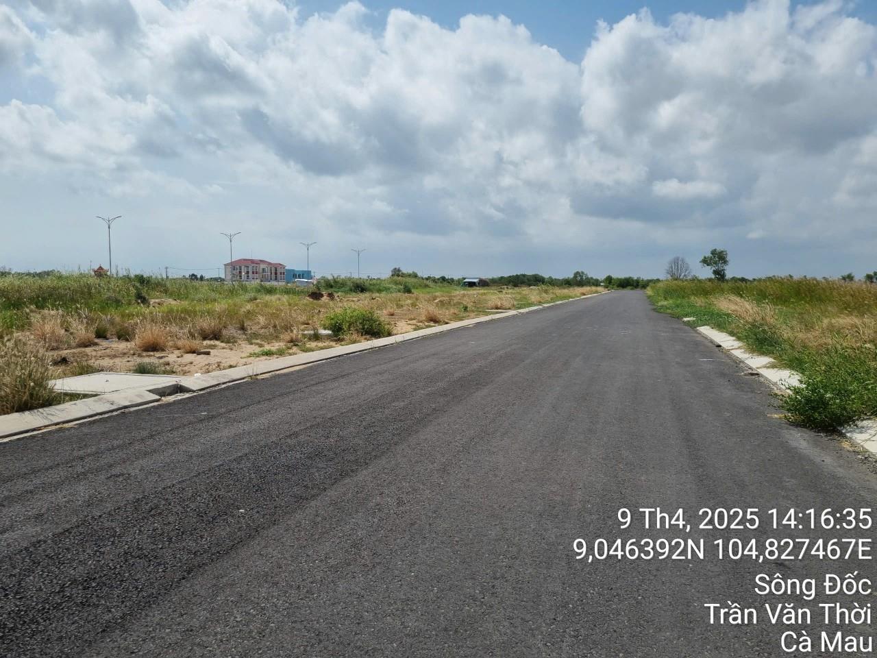 ĐẤT ĐẸP - ĐẦU TƯ SINH LỜI - Cần Bán Nhanh Lô Đất Tại TT Sông Đốc, Trần Văn Thời, Cà Mau - Ảnh 3