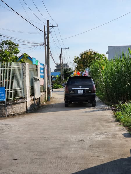 Chủ kẹt cần bán nhanh trong tháng miếng đất hẻm 1/xẹc hưng long , bình chánh giá 990 triệu - Ảnh chính