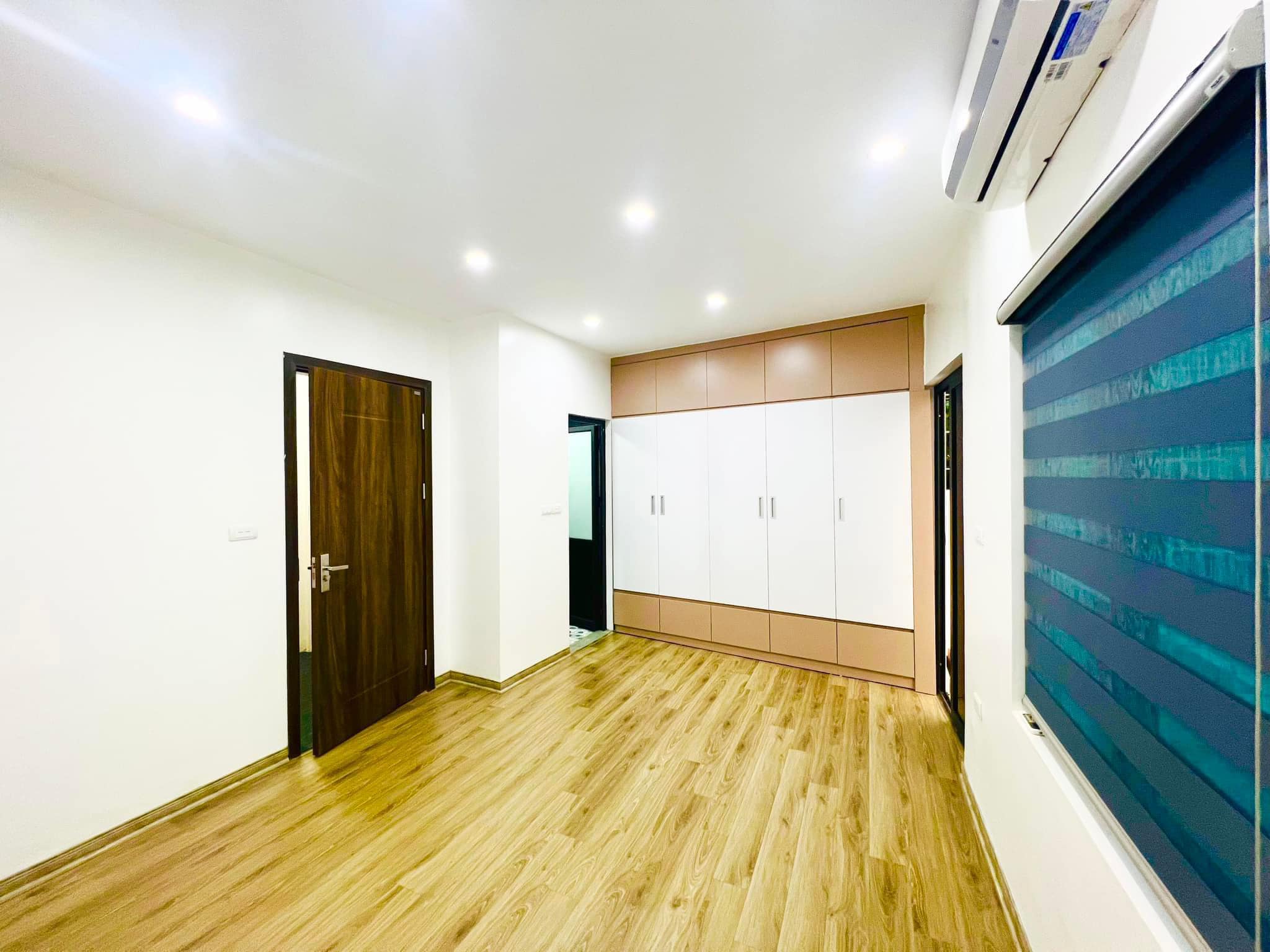 Nhà Minh Khai, vài bước ra oto, lô góc, dân xây, 5 tầng, 7.5 tỷ - Ảnh 2