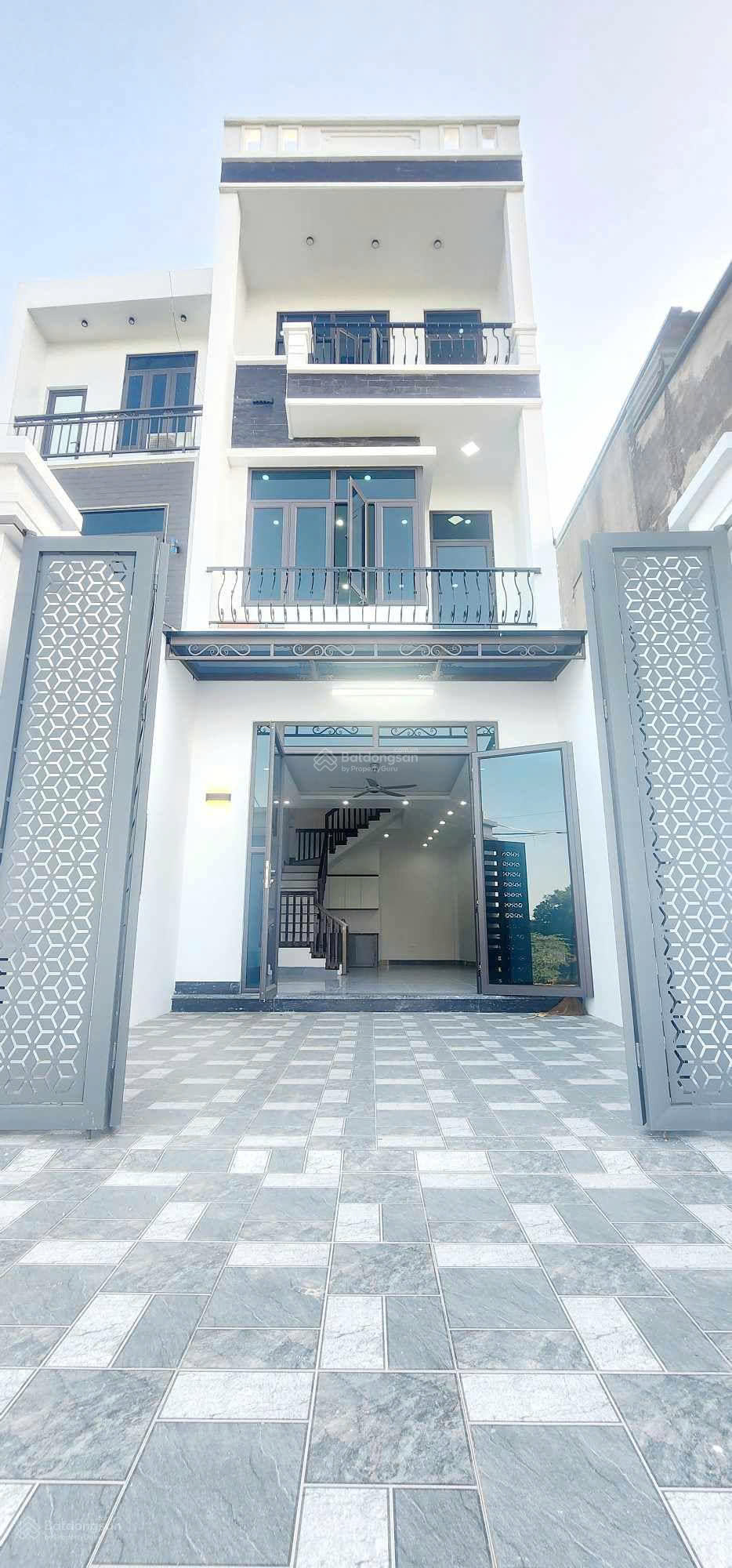Bán nhà 3 tầng mới, view sông đẹp gần cầu Lai Thành, phường Đông Sơn, TP. THanh Hoá. - Ảnh chính