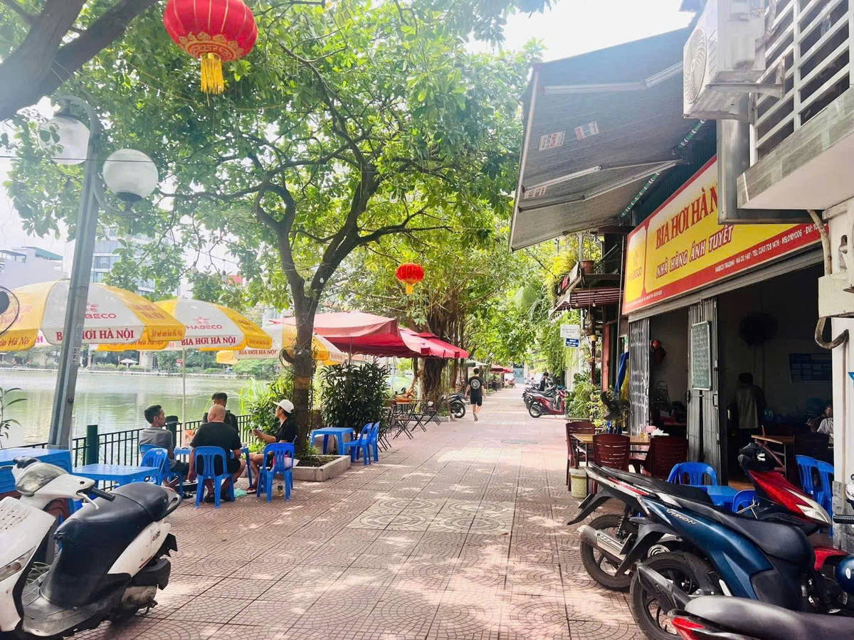 Bán Nhà Phố Đội Cấn 50m² – View Hồ Đầm Tròn – Kinh Doanh Cực Đỉnh – Giá 18.2 Tỷ - Ảnh 3