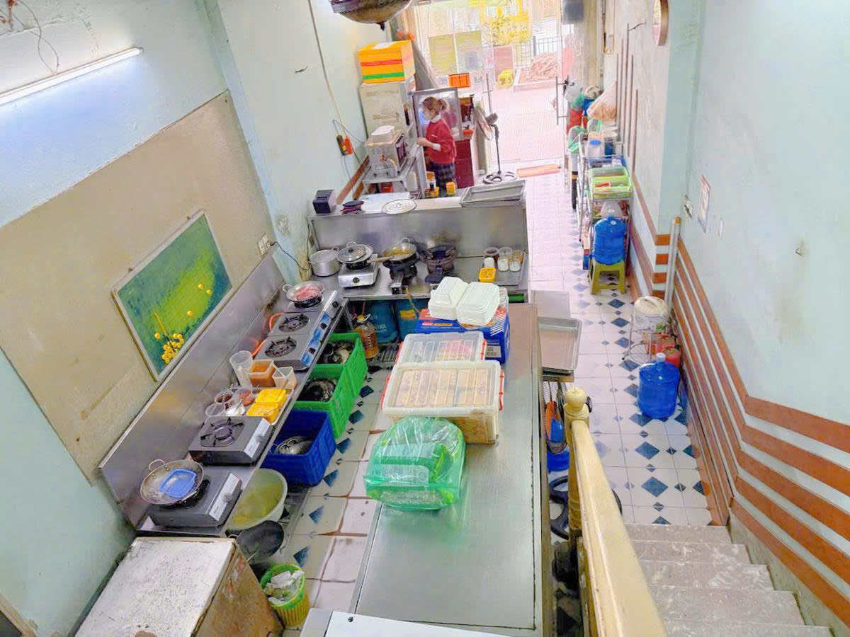 Bán Nhà Phố Đội Cấn 50m² – View Hồ Đầm Tròn – Kinh Doanh Cực Đỉnh – Giá 18.2 Tỷ - Ảnh chính