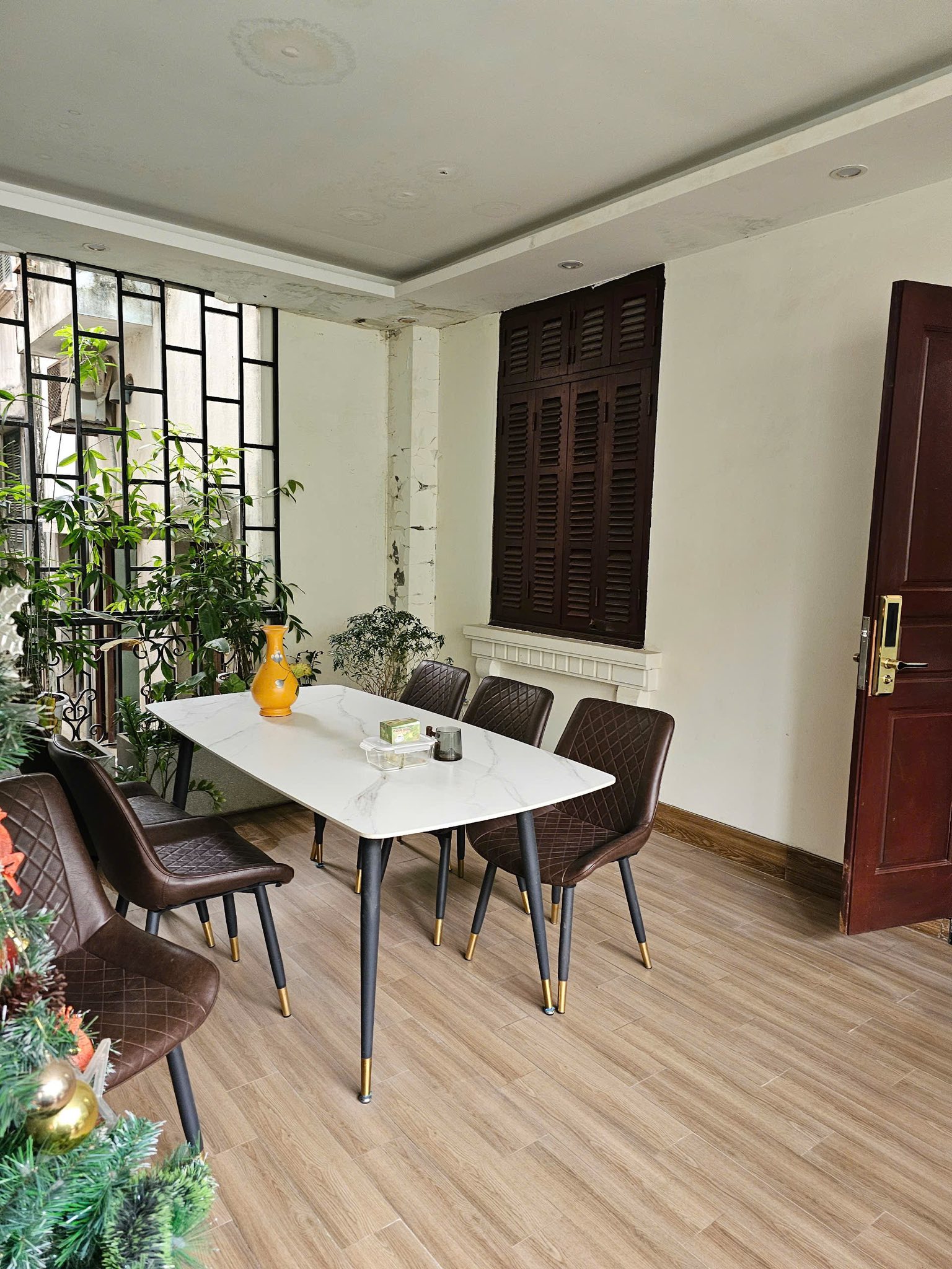 Bán nhà liền kề Linh Đàm, lô góc, vỉa hè, 2 mặt tiền tận 11m, khu vực hiếm nhà bán, 75m2, 27 tỷ - Ảnh 2