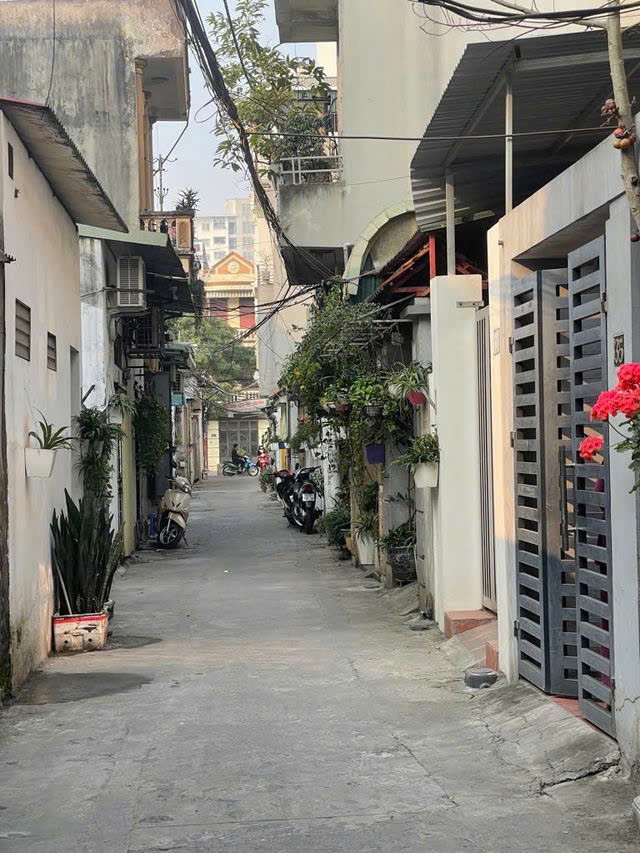 NGÕ Ô TÔ- KINH DOANH- TIỀM NĂNG ĐẦU TƯ ĐẸP Ngô Gia Tự-Long Biên  C4 50m2,mặt tiền 4m, 7.45 tỷ. - Ảnh 2