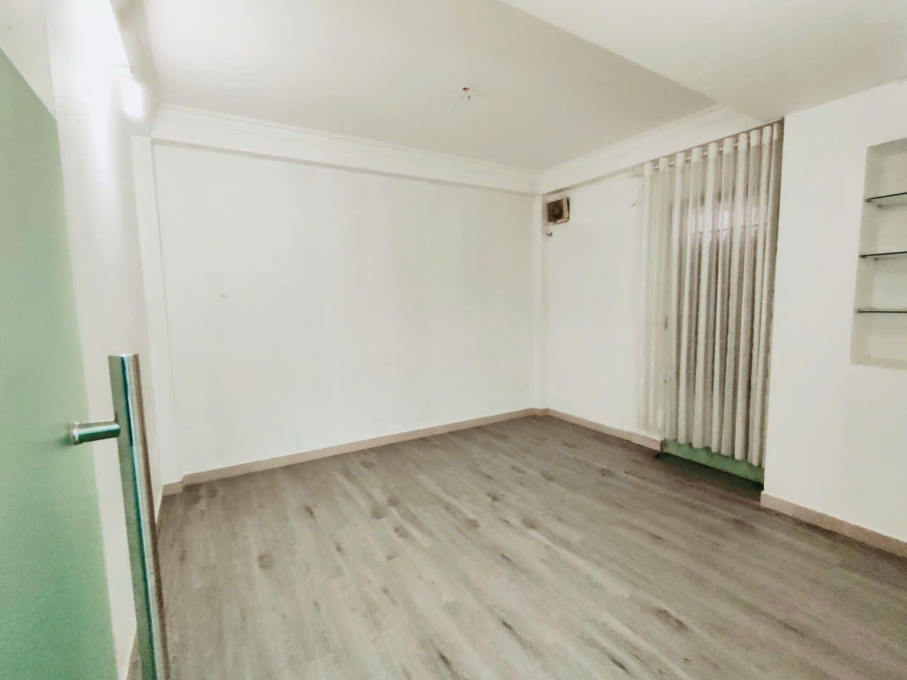 Bán Nhà Mặt Tiền Đường Nguyễn Trọng Tuyển, P.2, Tân Bình - 4x15m - 18.5 Tỷ - Ảnh 1