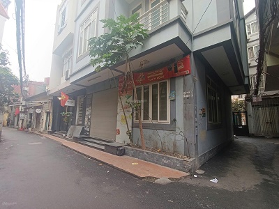 cho thuê tầng 1 nhà căn góc mặt ngõ siêu sầm uất phố Xuân Thuỷ, Cầu Giấy - Ảnh 1