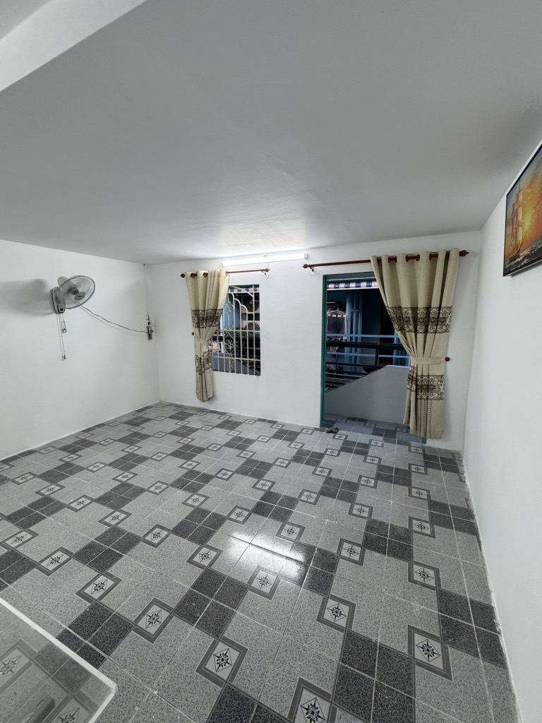 BÁN NHÀ HƯƠNG LỘ 2 - BỆNH VIỆN BÌNH TÂN - DTSD 57M2 - SHR - HOÀN CÔNG - NHỈNH 2 TỈ - Ảnh 3