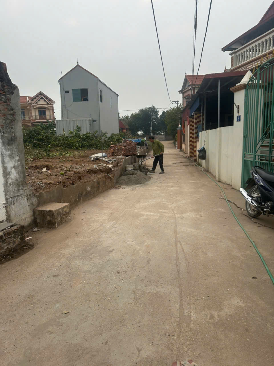 CHÍNH CHỦ BÁN ĐẤT SẴN SỔ GIÁ TỐT TẠI TRUNG CHÂU-ĐAN PHƯỢNG - Ảnh 1