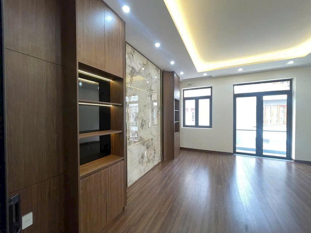 Bán nhà 4 tầng có thang máy 75m2, mặt tiền 5m, KĐT An Phú, ph Tân Bình, TP HD, cực xịn xò - Ảnh 1