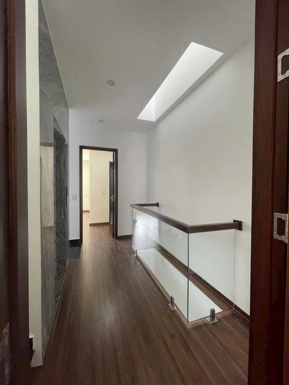 Bán nhà 4 tầng có thang máy 75m2, mặt tiền 5m, KĐT An Phú, ph Tân Bình, TP HD, cực xịn xò - Ảnh 4