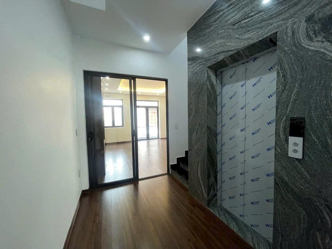 Bán nhà 4 tầng có thang máy 75m2, mặt tiền 5m, KĐT An Phú, ph Tân Bình, TP HD, cực xịn xò - Ảnh 6