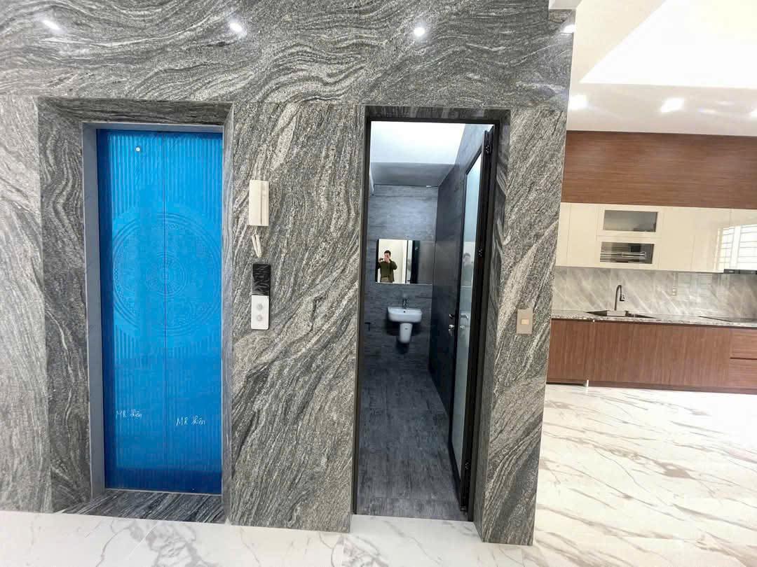 Bán nhà 4 tầng có thang máy 75m2, mặt tiền 5m, KĐT An Phú, ph Tân Bình, TP HD, cực xịn xò - Ảnh 8