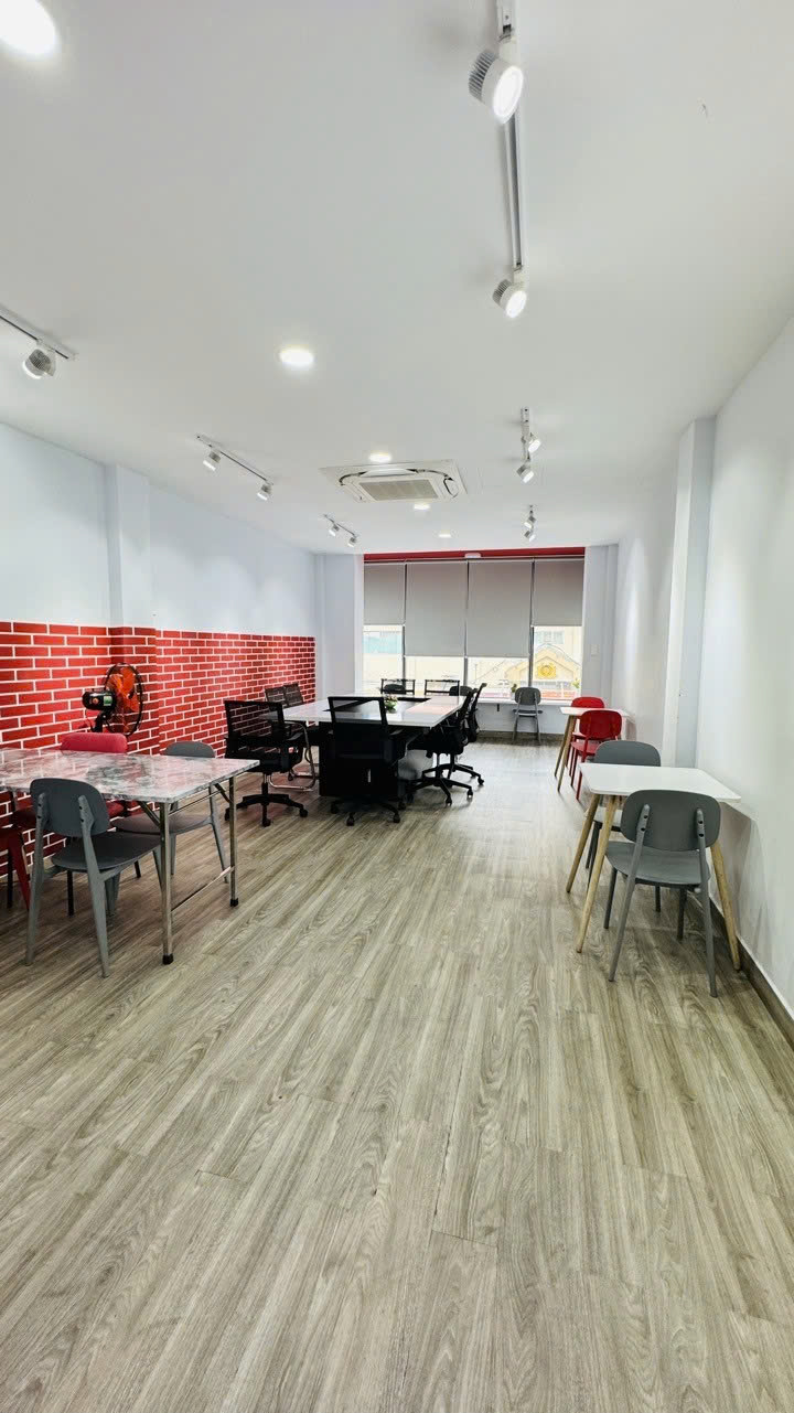 Bán nhà Măt tiền Trần Hưng Đạo - gần Hải Thượng Lãn Ông, Q5, 4x16m, 5T, còn 26.9 tỷ. - Ảnh 2