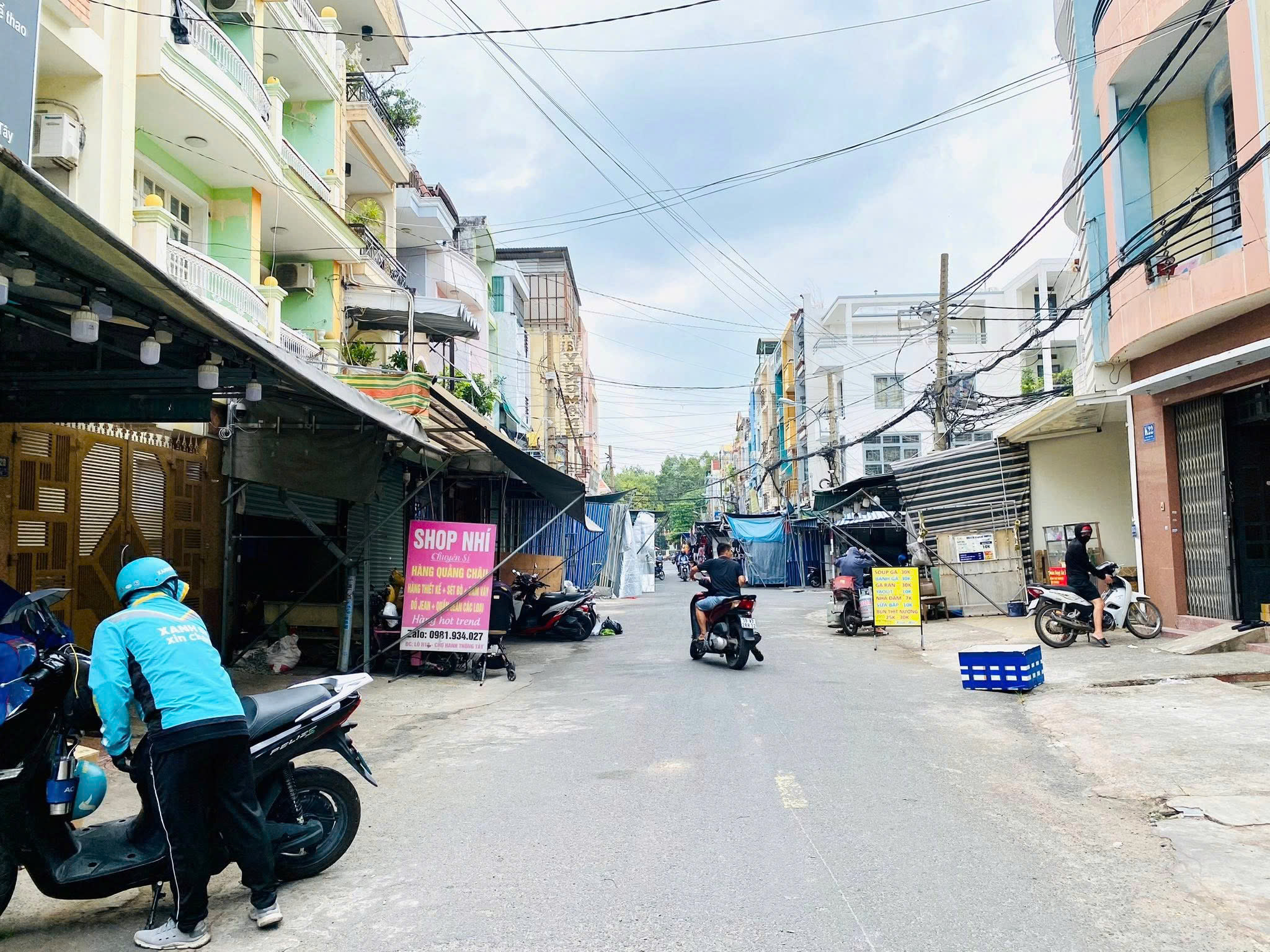 Bán nhà HXH 10m Quang Trung - trong Chợ Hạnh Thông Tây, 4x22.5m, 4T - 4PN, 13.2 tỷ. - Ảnh chính