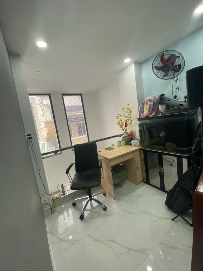 PHÚ NHUẬN - NHỈNH 4 TỶ - HẺM 3 GÁC - 4 LẦU MỚI ĐẸP - NGANG HƠN 4M - 3 PN CỰC ĐẸP. - Ảnh 2