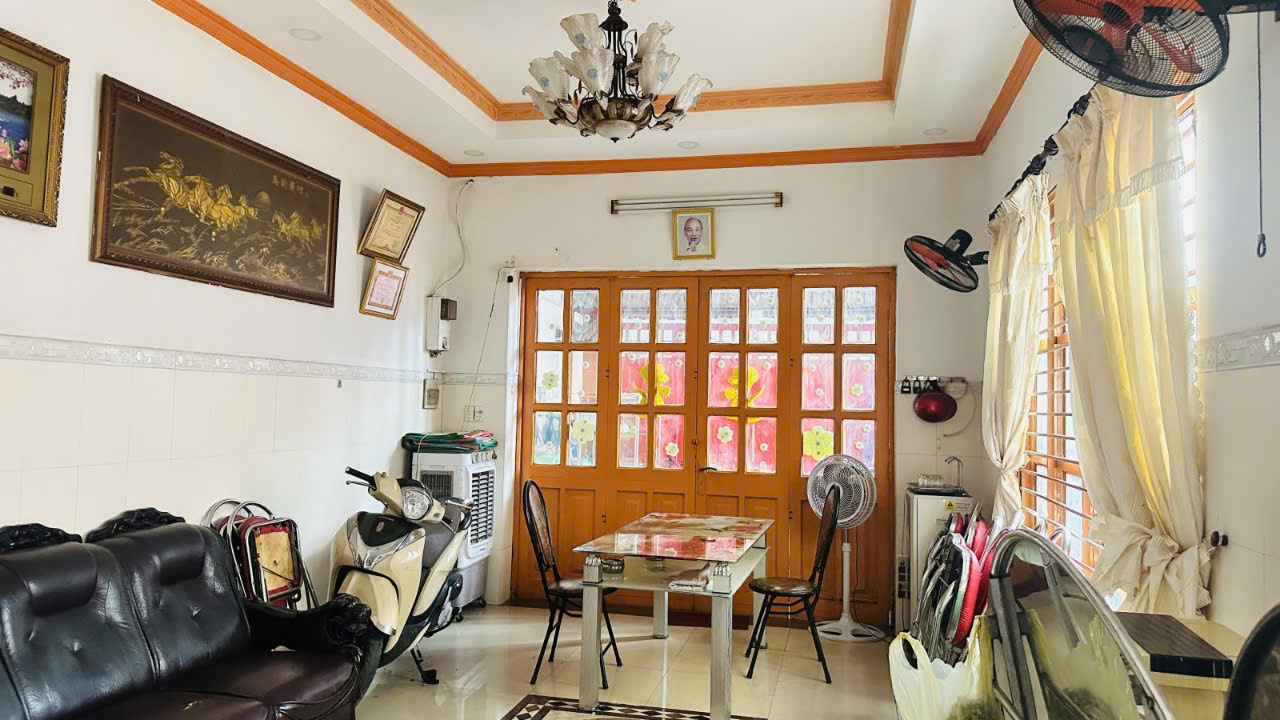 Siêu Phẩm mặt tiền Kinh Doanh Nguyễn Hữu Tiến Tân Phú 120m2,4Tầng  Nhỉnh 17 tỷ - Ảnh 1