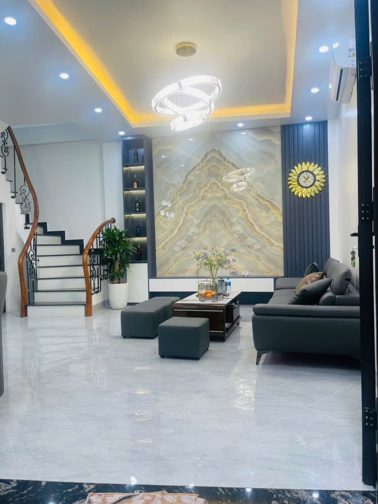 Bán nhà Minh Khai - 61m2 mặt tiền 6m/ 5 tầng - 10,8 tỷ - Ảnh 4