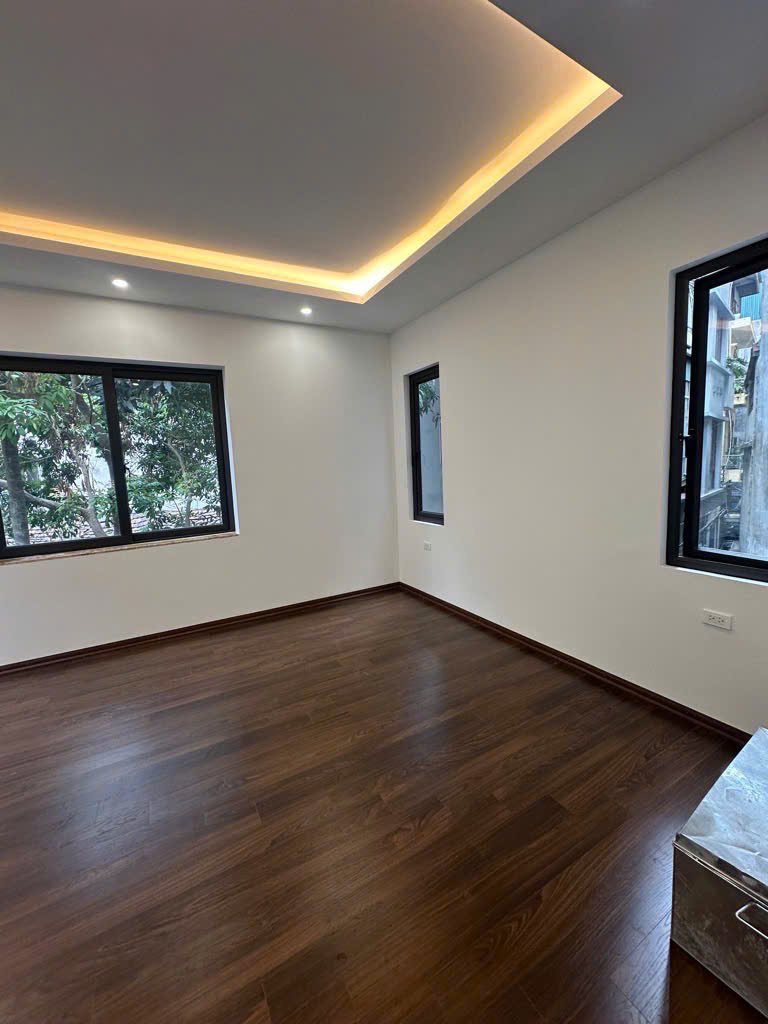 Giá yêu quá! <br>Nhà đẹp TÂY SƠN – THỊNH QUANG, 63m, 3 mặt thoáng, ô tô đỗ cửa, full nội thất, giá - Ảnh 1