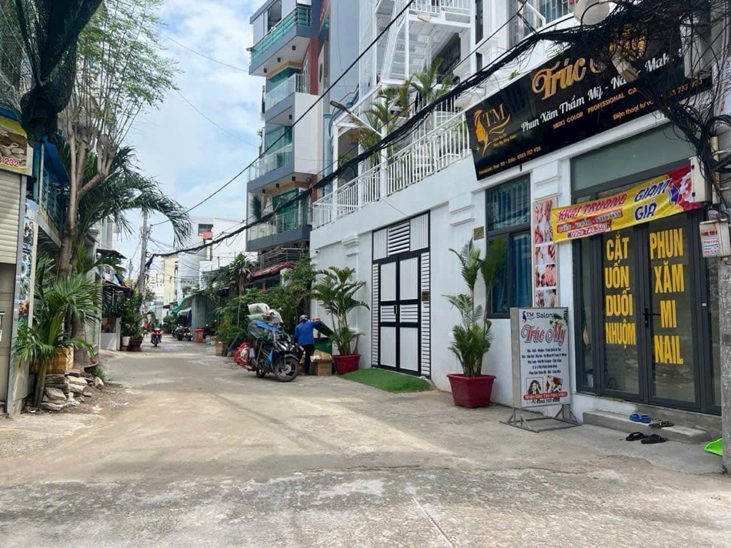 Bán nhà mặt tiền đường Lê Văn Quới, diện tích đẹp 5.1x20m, giá tốt 8.5 tỷ! - Ảnh chính