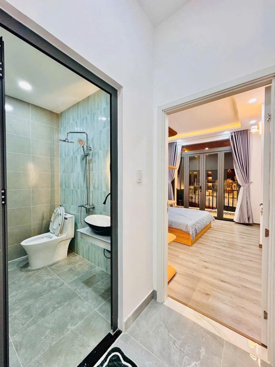 Cách 5m ra mặt tiền Lê Trực, P7, BT - ( 3,6 x 13m) vuông vức - KC 3 tầng - giá bán 6,750 tỷ TL - Ảnh 1