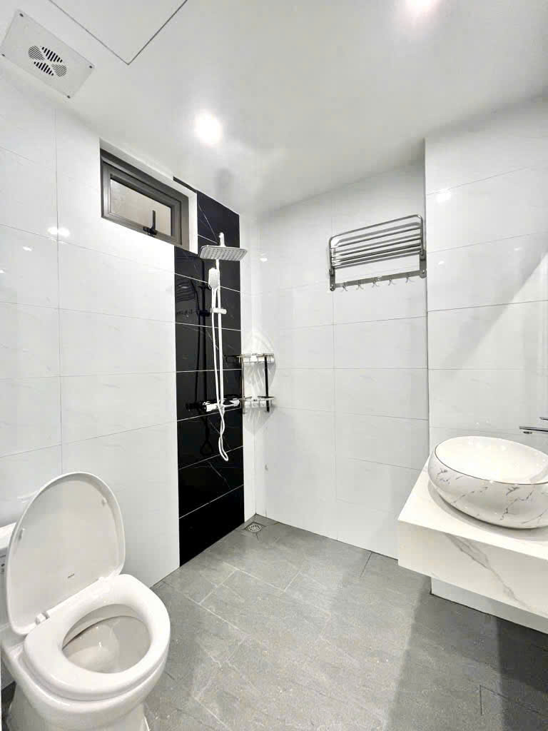 Bán nhà Phố Thái Hà, Nhà Đẹp Ở Ngay, Lô Góc Hai Thoáng, 36mx5T, Giá: 7.4 Tỷ, Lh: 0396935190. - Ảnh 3