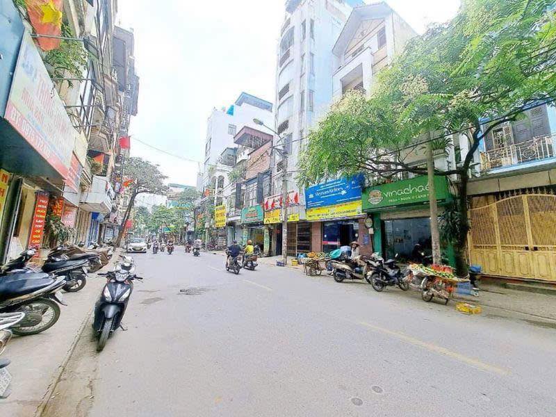 BÁN GẤP NHÀ MẶT PHỐ QUAN NHÂN, KINH DOANH_DT 90M2, 5 TẦNG, MT 5M, 30.5TỶ - Ảnh chính