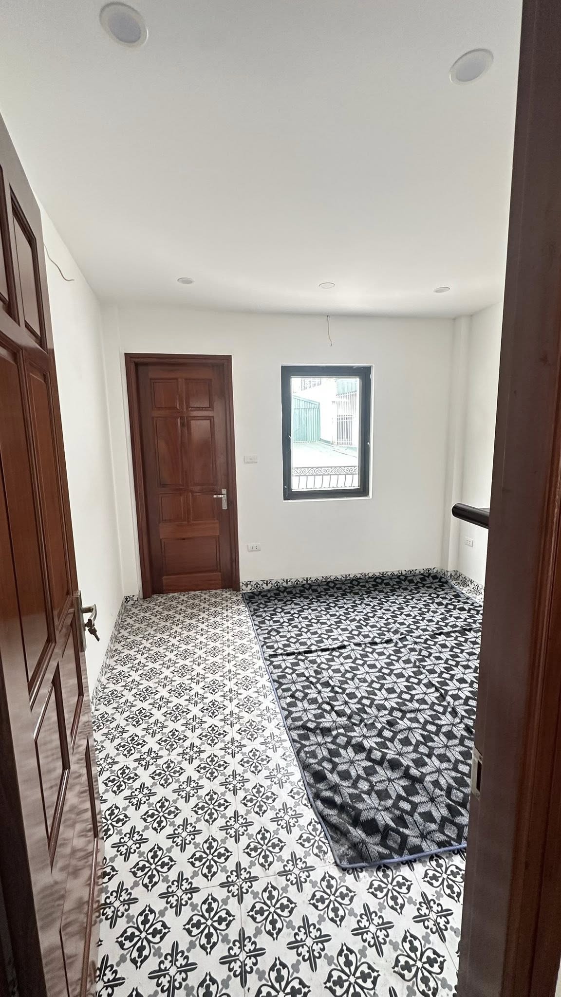 NHÀ MỚI, LẠC LONG QUÂN, TÂY HỒ-KD-Ô TÔ-THANG MÁY: 45/52M X8T, MT 6M, GIÁ 20,9 TỶ. - Ảnh 2