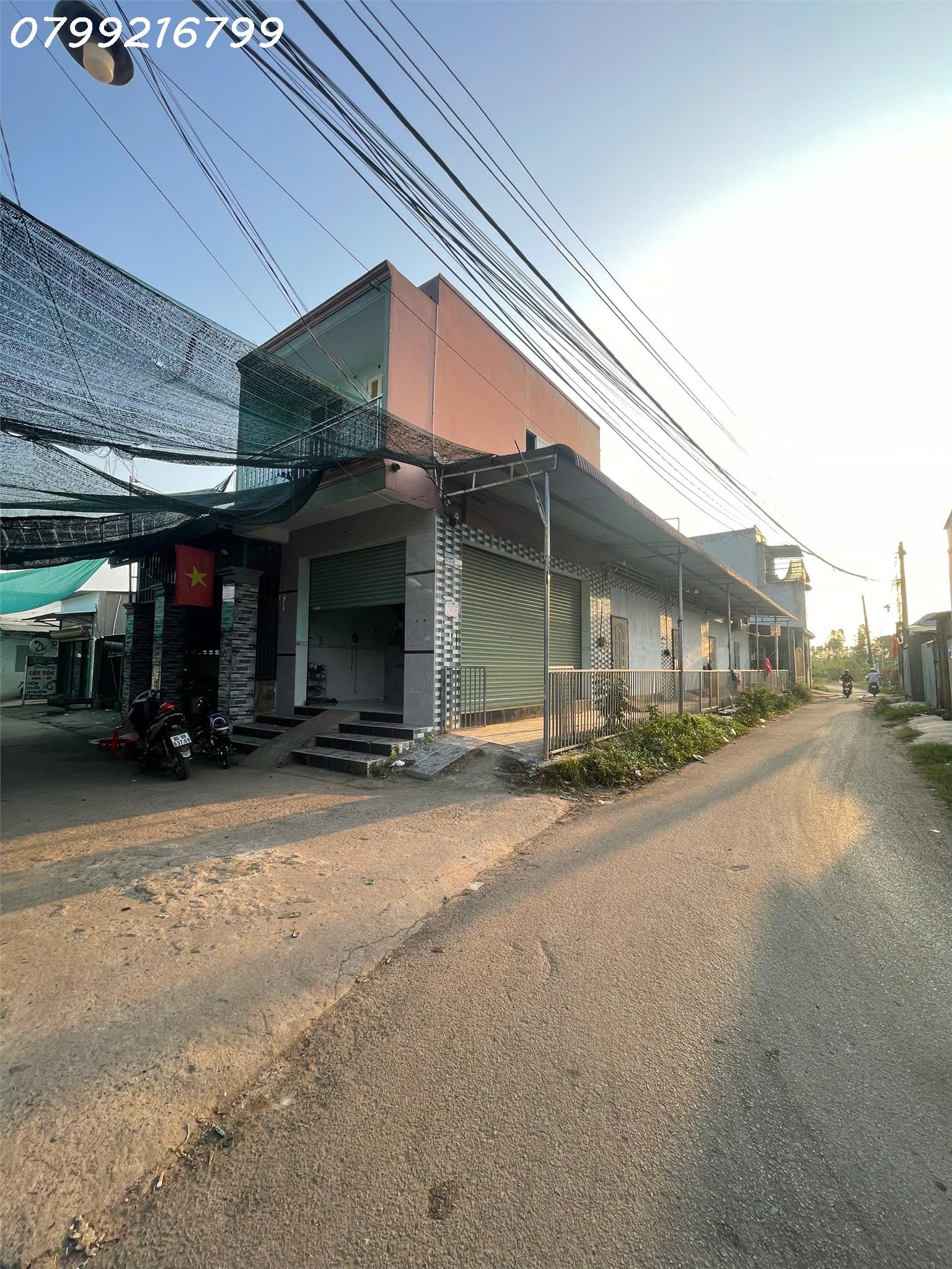 Bán gấp dãy trọ lô góc hai mặt tiền ấp 1 sông trầu gần kcn Bàu Xéo, chợ Trảng Bom trọn sổ 2 tỷ 6. - Ảnh chính
