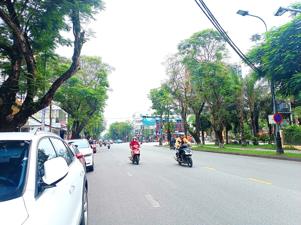 🍁 BÁN ĐẤT TẶNG NHÀ C4 — MẶT TIỀN ĐƯỜNG NGUYỄN HUỆ, VĨNH NINH, TP HUẾ 🍁 - Ảnh 2