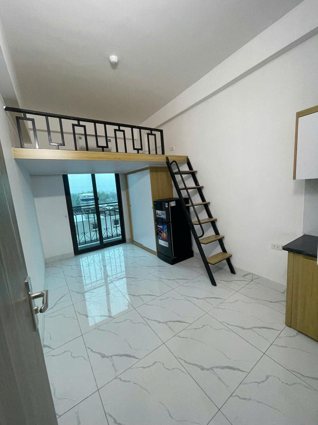 CHỦ GỬI BÁN GẤP TÒA CHDV PHỐ PHÚ ĐÔ, NAM TỪ LIÊM: 95M2, 7 TẦNG THANG MÁY, 27 PHÒNG FUN NỘI THẤT - Ảnh 3
