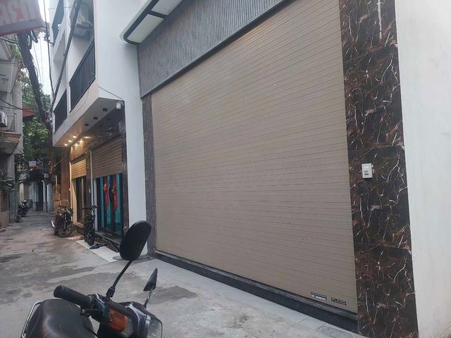 NHÀ MỚI NỘI THẤT ĐẦY ĐỦ NGÕ THÔNG BA GÁC Bồ Đề -Long Biên 40 m2, 6 tầng,MT 5m, 11.2 tỷ. - Ảnh chính