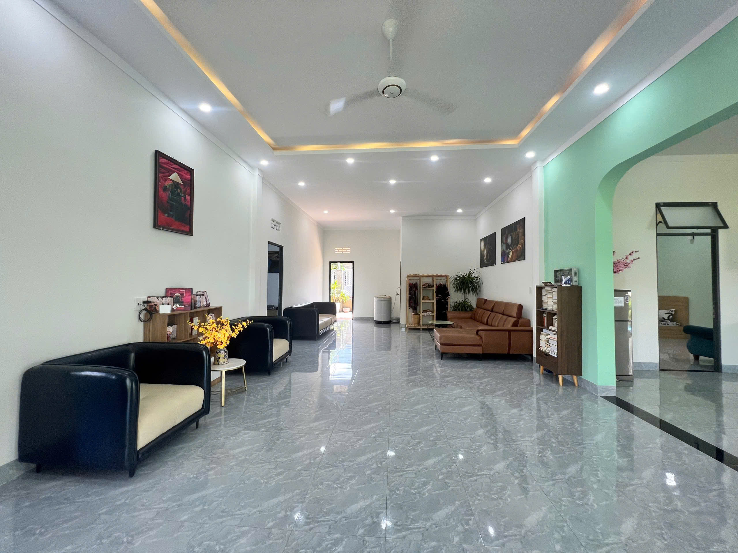 Nhà vườn đẹp 3 phòng ngủ có hồ bơi 30x34m - chỉ 2,45 tỷ - Ảnh chính