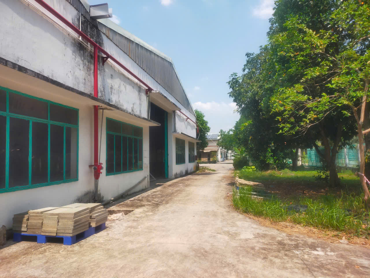 Cho Thuê Gấp 9200m² Nhà Xưởng Trong CCN Bến Cát – Hạ Tầng Chuẩn. Giá Chỉ 3,2USD/m² - Ảnh chính